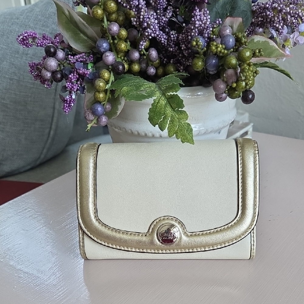 Like New, COACH Chalk & Gold Metallic Leather Wallet